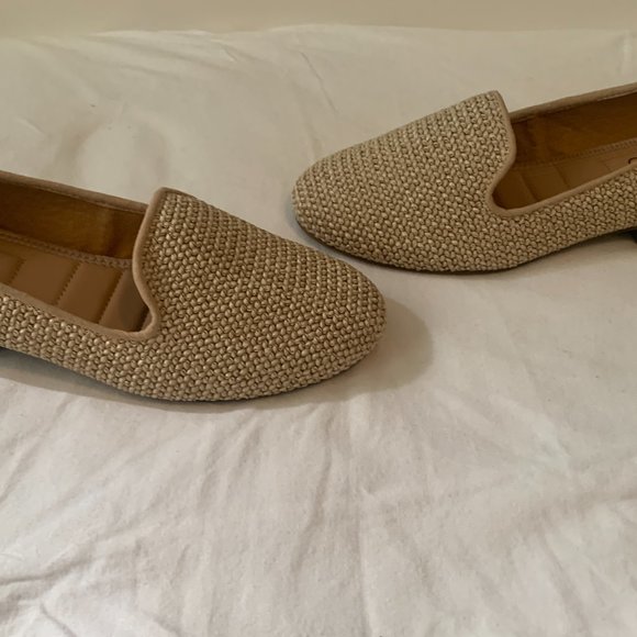 ...me Too Textured Flat   Size: 7.5M      Color: Beige - Picture 2 of 4